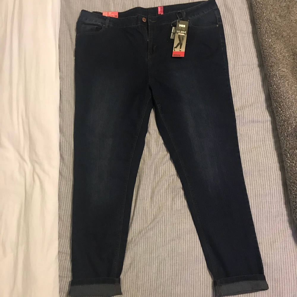 ASOS Inspire Plus Size (20) Skinny Jeans